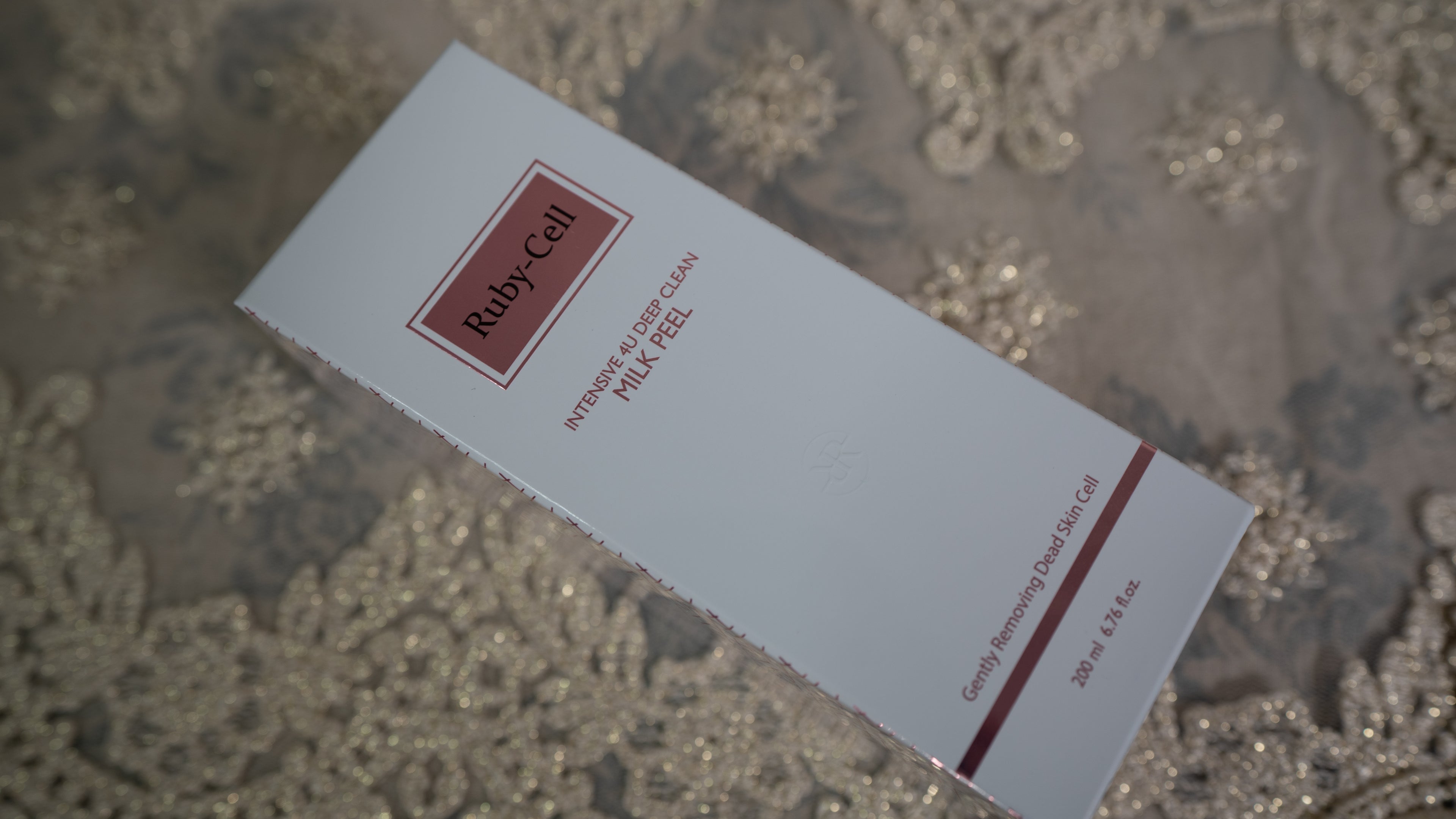 Peeling au lait nettoyant en profondeur Ruby-Cell Intensive 4U